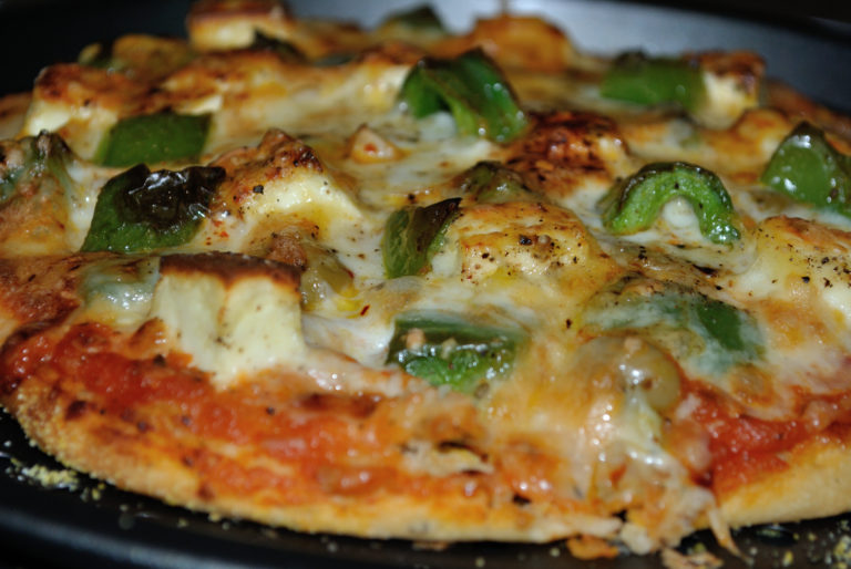 Peppy Paneer Pizza Paneer Capsicum Pizza Pizza Recipes Food Of