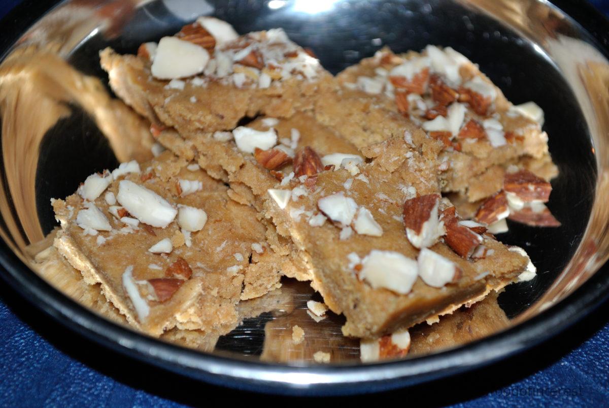 Gur Papdi | Gol Papdi | Sukhdi | Sweet Recipes – Food Of Interest